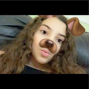 Meet your Posher, Valentina